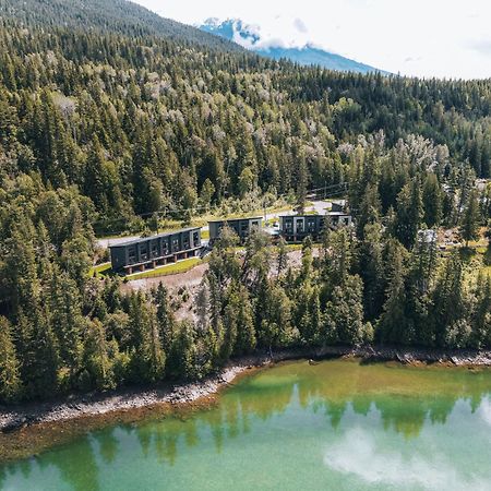 Basecamp Resorts Revelstoke Exterior foto
